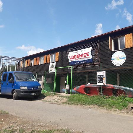 Klub Vodaku Karlovy Vary Exterior foto